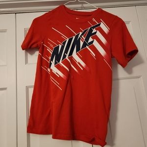Nike boys red t-shirt. Medium